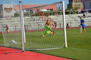 Fotbalisté Dukly konečně vyhráli, ale až v osmém ligovém kole. Dukla - Liberec 2:0