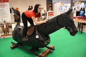 Kam 30. listopadu 2025 za sportem? Na fotbal, cyklokros do Kolína a veletrh Schola Pragensis a Festival alpinismu