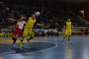 Kam v pátek 10. listopadu 2017 za sportem? Hraje se fotbal, hokej i futsal...