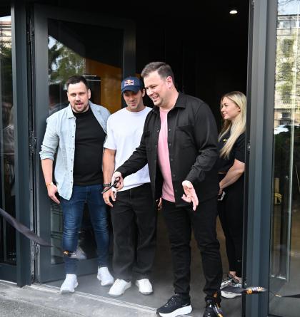 Čtvrtina Čechů pravidelně běhá, mnozí ovšem v nesprávné obuvi. Napravit to může AD Sport  Praha