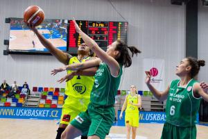 Podívejte, jak basketbalistky USK Praha dosáhly jednoznačného vítězství nad Györ 83:56