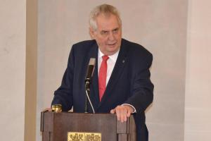 Miloš Zeman: Hraji šachy a mohu vás ujistit, že šachy jsou jediný sport, kde se nefauluje