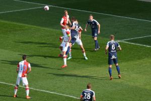 Pískot diváků v Praze v Edenu kromě brankářů patřil všem na hřišti... Slavia - Slovácko 0:0