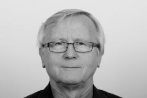 Smutná zpráva z ledního hokeje... zemřel předseda dozorčí rady ČSLH Miroslav Rákosník