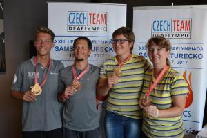 Se čtyřmi medailemi z 23. letních deaflympijských her se čeští medailisté pochlubili v Praze