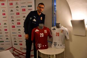 Florbalisté i florbalistky Česka vyběhnou k utkáním na MS v nových dresech
