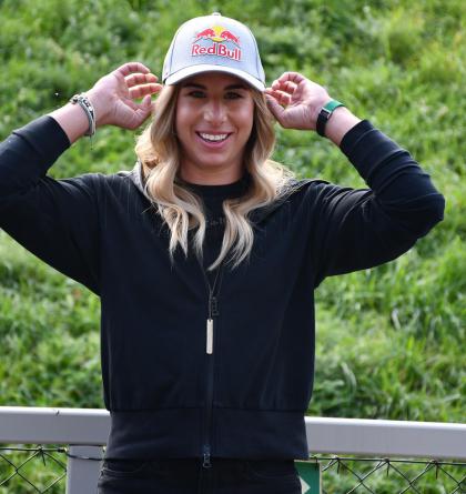 Ester Ledecká  je královnou  českého sportu  2025