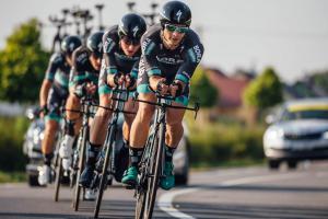 Družstva devatenácti cyklistických stájí byla na startu Czech Cycling Tour 2018