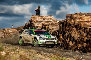 Kalle Rovanperu si nadělil k osmnáctým narozeninám své první letošní vítězství ve WRC 2