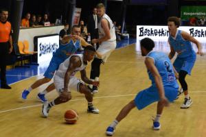 Vstup do sezóny basketbalistům USK s nováčkem z Olomouce vyšel na výbornou