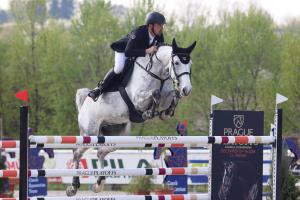 Premiérové vítězství Václava Horského na Velké ceně Martinic České skokovém poháru