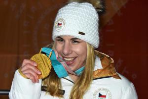 Senzační zpráva! Lyžařka Ester Ledecká v super-G vybojovala na ZOH v Pchjongčchangu zlato