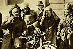 Zimní závod spolehlivosti motocyklů před 90 lety