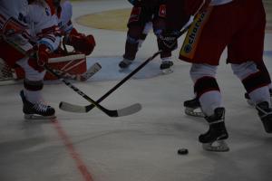 Kam v pátek 21. září 2018 za sportem? Na ligový fotbal i hokej