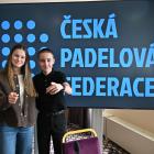 To je tak, když se nad Prahou ve čtyřiadvacátém patře   o ničem jiném než o padelu nemluví