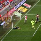 Reklama na fotbal byla k vidění v Edenu:  Slavia Praha - Viktorie Plzeň  4:3
