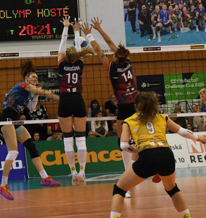 Kam 20. prosince 2025 za sportem? Na  lední hokej,    basketbal, volejbal a házenou