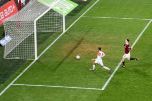 Fotbalisté Sparty v derby se Slavií dostali po 221 minutách gól od červenobílých. Slavia - Sparta 2:0
