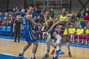 Kam ve čtvrtek 3. prosince 2020 za sportem? Na fotbal, házenou, biatlon, basketbal a vůbec