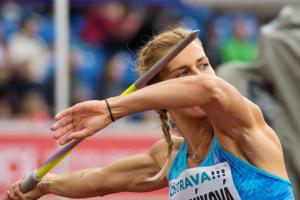 Česká oštěpařka Ogrodníková hodila daleko ve městě odkud Špotáková přivezla dvě zlata