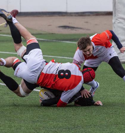 Fotografie z extraligového ragby Slavia Praha - Tatra 43:19 pořízené objektivy Jiří Durdíka