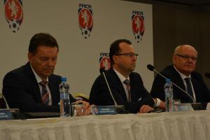 Valná hromada českých fotbalistů s náskokem 14 dnů předběhla normalizační proces