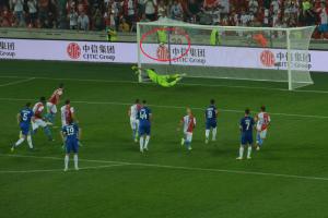 S obrovskou diváckou podporou fotbalisté Slavie Praha doma remizovali s Kyjevem 1:1