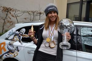Prestižní cena pro Ester Ledeckou, která ohromila kombinací snowboard, lyže a škola