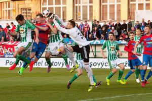 Kam v pátek 19. října 2018 za sportem? Do Ďolíčku na fotbal nebo na šest stadionu na hokej
