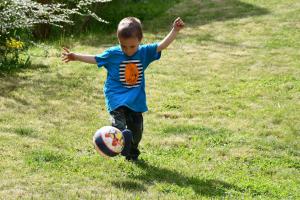 Kam v pátek 13. srpna 2021 za sportem? Na fotbal, tenis, volejbal a do parku v Pardubicích