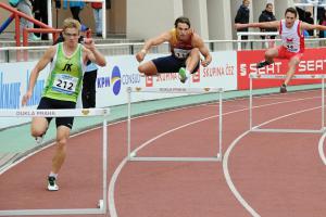 Atletika aneb tucet + jeden snímek z Mistrovství ČR v atletice družstev v Praze