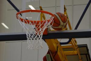 Kam 26. května za sportem? Hurá na fotbal do Liberce a na basketbal do Děčína