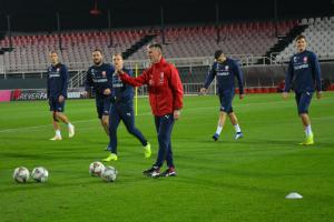 Kam v pondělí 19. listopadu 2018 za sportem? Hurá na fotbal do Edenu nebo k televizi