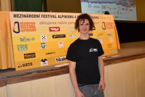 Nejlepší český horolezec Adam Ondra má nejoblíbenější stravu jako veverka ... ořechy a semínka