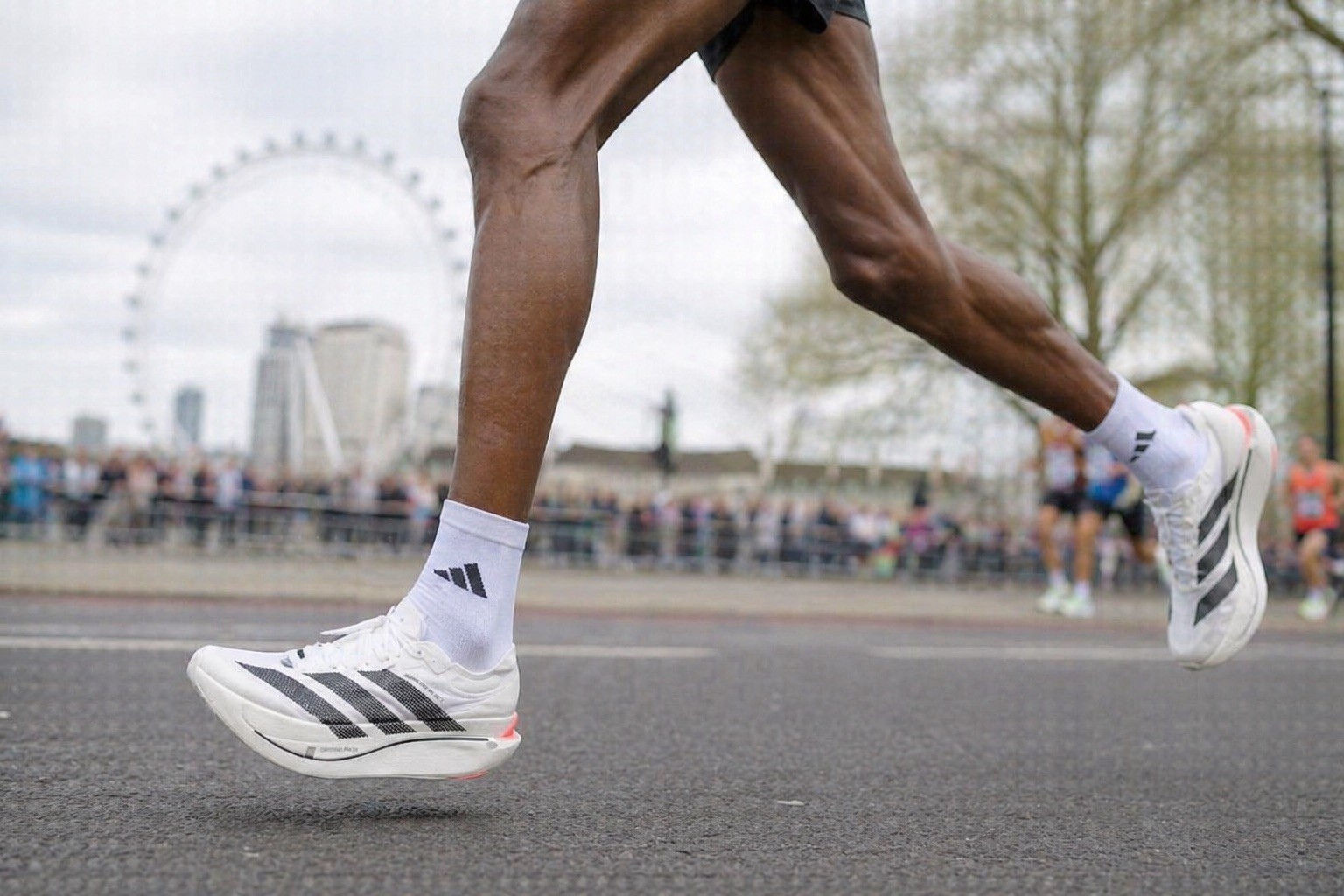 Adidas šokoval maraton. Padly rekordy i hranice techniky