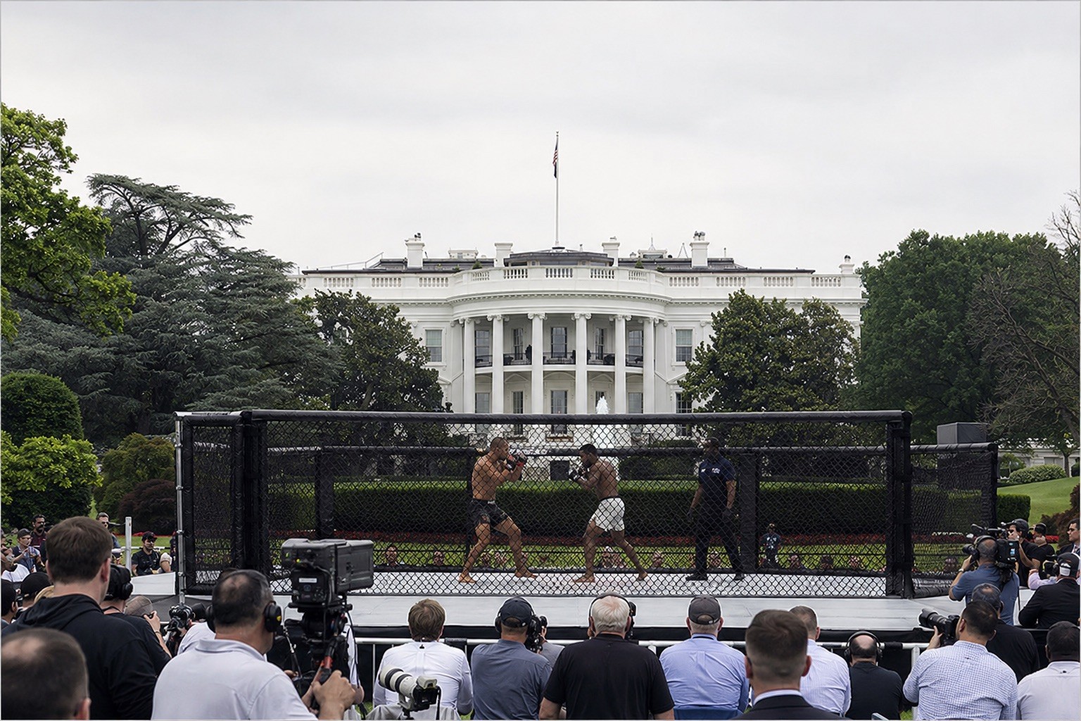 Trump oslaví osmdesátiny zápasy UFC před Bílým domem